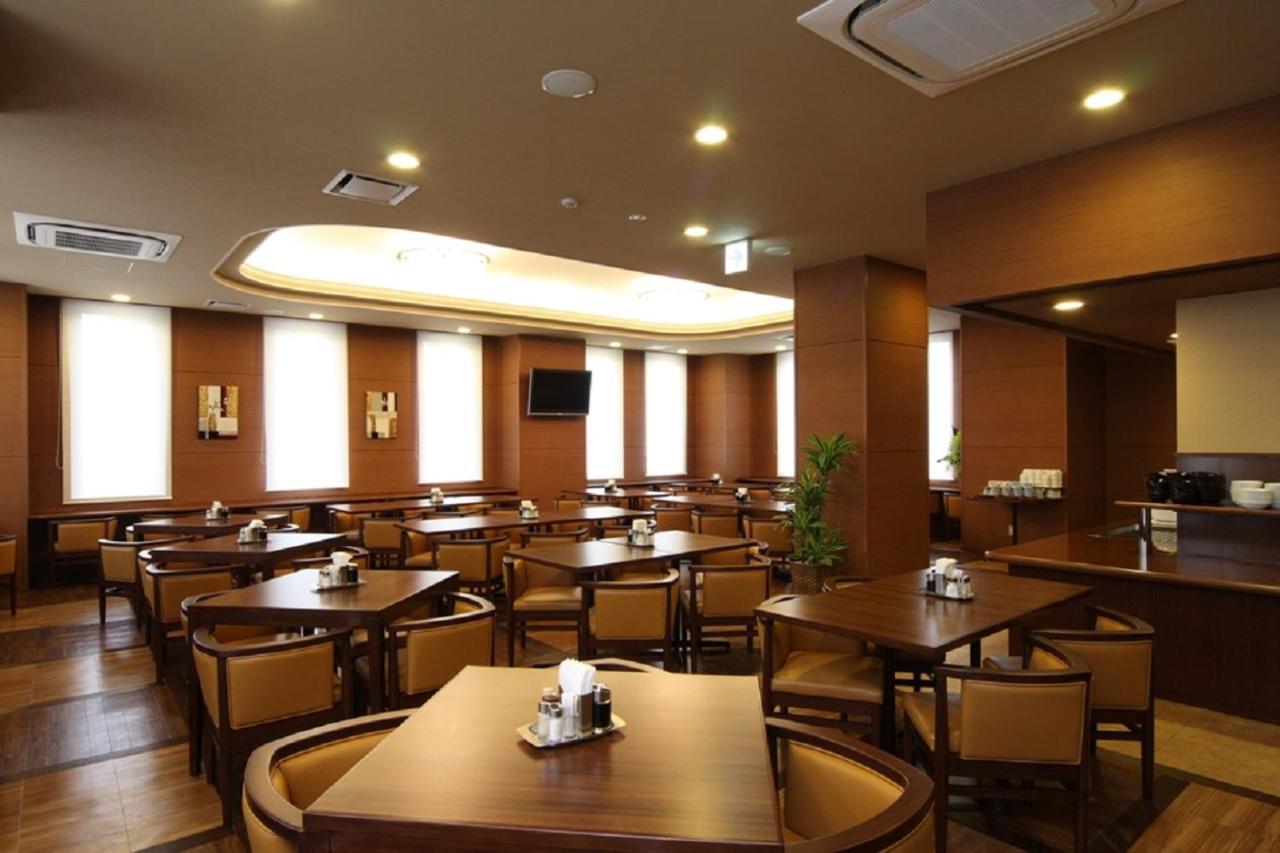 Hotel Route-Inn Mito Kencho-Mae Exterior photo